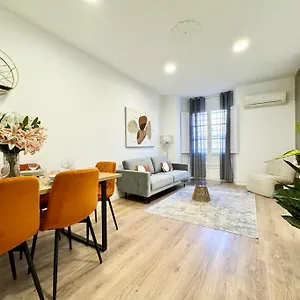 Spacious 3bd With 2bh & Ac , Málaga España